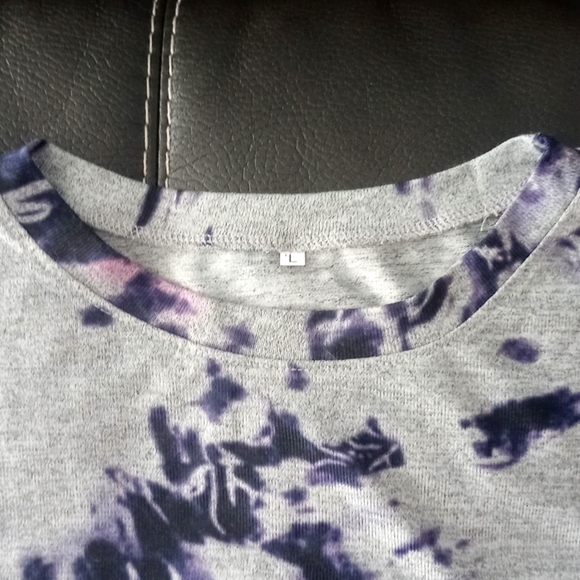 Oversized gray and purple tie dye pullover - Picture 3 of 9